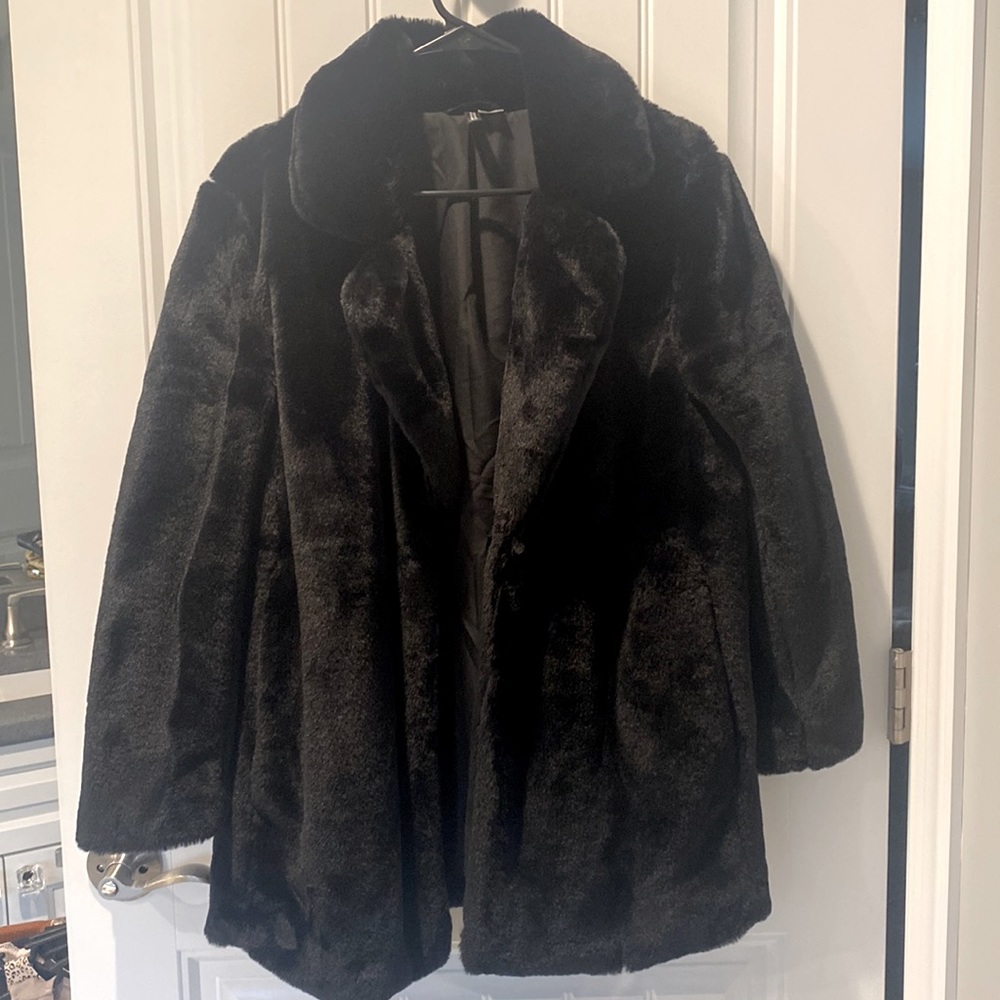 Black faux fur